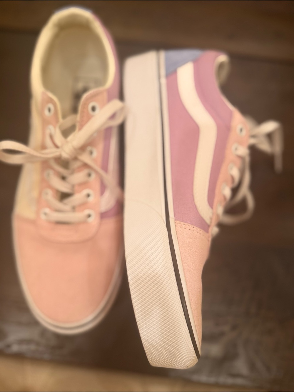 Vans of the Walls ifClassic Low-Top Canvas Sneakers in Pink and Lavender